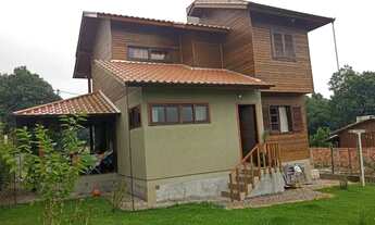 Imagem 5: Vendo Casa de madeira duplada