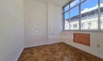 Imagem 5: Apartamento para venda possui 70 metros quadrados com 2 quartos em Tijuca - Rio de Janeiro