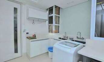 Imagem 2: Cond. Vitória Régia, apartamento de 226m² com 3 suítes, 4 vagas no Jardim Paulista