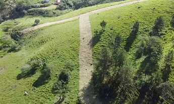 Imagem 4: Lote/Terreno para venda possui 600 metros quadrados em Centro - Igaratá - SP