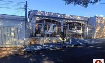 Imagem: Casa (térrea na rua) 3 dormitórios/suite