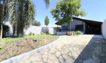 Imagem 2: Casa para venda com 168 metros quadrados com 4 quartos