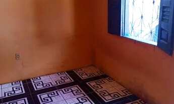 Imagem 2: VENDE-SE OU ALUGA-SE UMA CASA