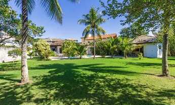 Imagem 5: Casa Central na Barra, Linear, 2.000 m2 terreno gramado