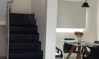 Imagem: Casa dúplex em condomínio pertinho da