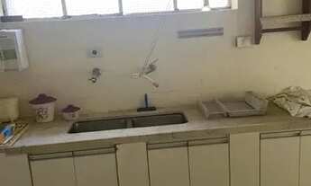 Imagem 3: Casa para locação e venda com 300m² e 4 dormitórios no Gonzaga - Santos/SP