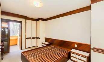 Imagem 4: Casa com 4 dormitórios à venda, 309 m² por R$ 1.380.000,00 - Bigorrilho - Curitiba/PR