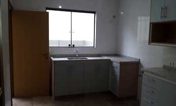 Imagem 4: Casa de condomínio para aluguel tem 100 metros quadrados com 3 quartos