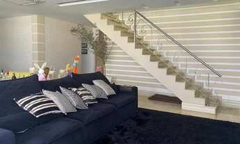 Imagem 3: Cobertura duplex para aluguel possui 506 metros quadrados com 4 quartos