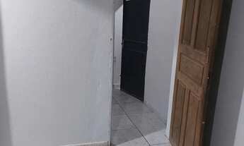 Imagem 2: 400 Quarto com aluguel por R$450 /mês