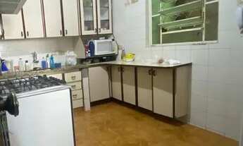 Imagem 2: Casa para venda possui 75 metros quadrados com 3 quartos em Centro - Camaçari - BA