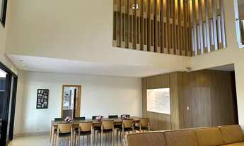 Imagem 3: Sobrado a venda no Aldeia do Vale tem 1320 m², acabamento alto padrão, 4 Suítes plenas!!