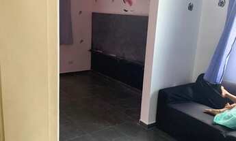 Imagem 4: Apartamento para aluguel possui 51 metros quadrados com 2 quartos em Vila Paranaguá - São