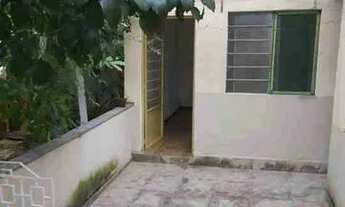 Imagem: Casa de fundos