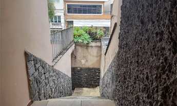 Imagem 7: Sobrado - "IMÓVEL PARA REFORMA." - Residencial ou Comercial