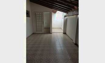 Imagem 6: CASA , BEM LOCALIZADA , PRÓXIMA AO UNIFAC