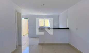 Imagem 2: Casa para Aluguel - Parque Enseada, 2 Quartos, 90 m2