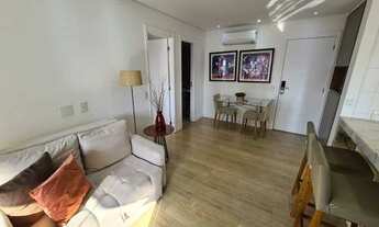 Imagem 2: LINDÍSSIMO imóvel, mobiliado! Andar alto!