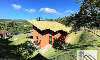 Imagem 4: Casa 3 Dormitórios (160m²), 2 Banheiros, Varanda, 4 Vagas. Linda casa de campo na Estância