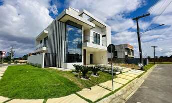 Imagem: MORADA DOS PÁSSAROS, CASA DE ESQUINA, IMPONENTE