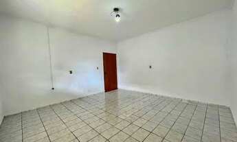 Imagem 2: Casa para venda possui 100 metros quadrados com 3 quartos em Vila Canária - Salvador - BA