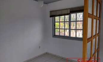 Imagem 6: PORTO ALEGRE - Casa Padrão - Cristal