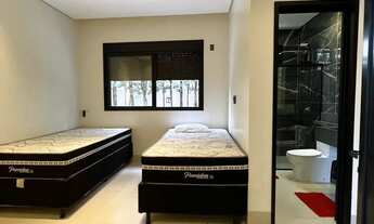 Imagem 7: Casa Térrea de Luxo no Condomínio Jardins Lisboa Goiânia (GO