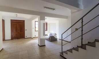 Imagem 5: Casa à Venda - Sagrada Família, 3 Quartos, 305 m2