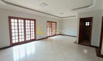 Imagem 5: Casa em Condomínio Fechado para aluguel com 300 m² e 3 quartos em Vila Aviação, Bauru - SP