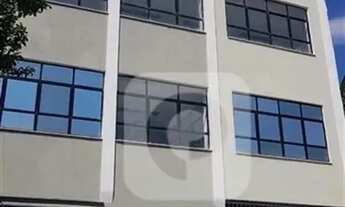 Imagem: Prédio 3 Andares com galpão, amplo espaço