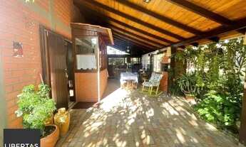 Imagem 5: Casa na praia de Garopaba / SC com 3 quartos (sendo 1 suíte), com 145,26 m