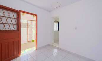 Imagem 2: Casa de 2 dormitórios para aluguel no bairro Areal em Pelotas RS, imóvel amplo, bem locali