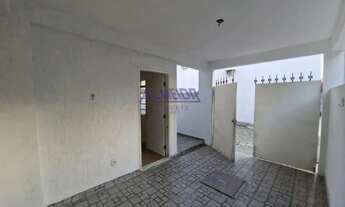 Imagem 6: Casa Duplex para Venda em São Gonçalo, CAMARÃO, 4 dormitórios, 1 suíte, 2 banheiros, 1 vag