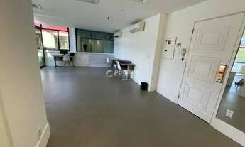 Imagem 2: Barra da Tijuca Galpão / depósito com 1 vaga na garagem