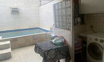 Imagem 4: Casa com piscina Guilhermina