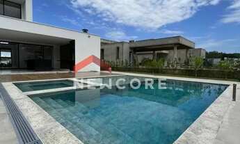 Imagem: Casa de condomínio em Alameda das Violetas