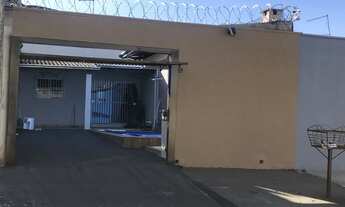 Imagem 2: Casa com piscina em senador canedo // aluguel mensal