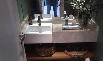 Imagem 6: Casa de condomínio sobrado para venda tem 310 metros quadrados com 4 quartos