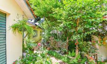 Imagem 7: Lote/Terreno para venda com 214 metros quadrados em Ahú - Curitiba - PR