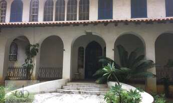 Imagem 2: Casa Comercial com Terreno de 1250m² na Praia da Costa