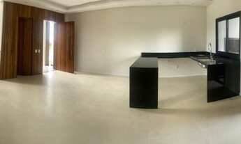 Imagem 3: Estamos com 2 casas de alto padrão com escritura publica e ficam em Garopaba. SC