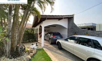 Imagem 3: Duas casas no terreno em Balneário Camboriú no bairro dos Estados