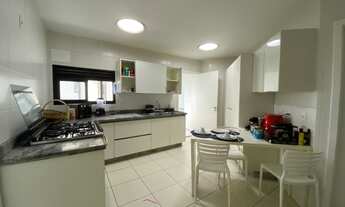 Imagem 7: Apartamento para venda tem 280 metros quadrados com 4 quartos em Horto Florestal - Salvado