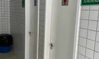 Imagem 2: Apartamento para venda possui 82 metros quadrados com 3 quartos em Boa Viagem - Recife - P