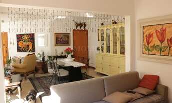 Imagem 3: Apartamento Amplo com 4 quartos, sendo um 1 suíte, no Centro de Florianópolis