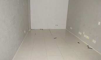 Imagem 4: Excelente prédio comercial localizado na Rua Tibúrcio Cavalcante,1573 entre a Rua Afonso C