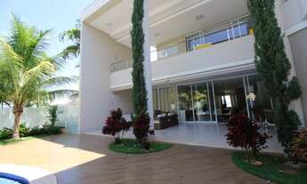 Imagem: Casa sobrado em condomínio com 6 quartos