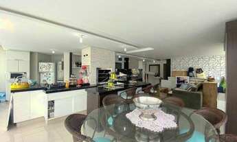 Imagem 3: Cobertura com Jacuzzi na Praia Brava