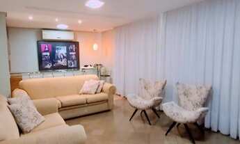 Imagem 4: Sobrado para venda possui 341 metros quadrados com 3 quartos em Setor Central - Goiânia