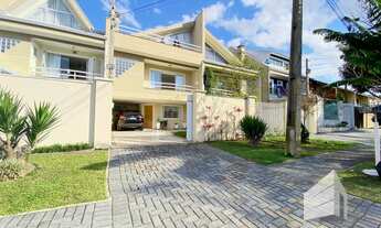 Imagem: Ótimo sobrado no Tarumã com 3 quartos